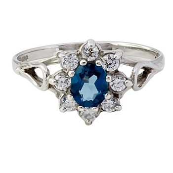 9ct white gold Blue Topaz / Cubic Zirconia Cluster Ring size L